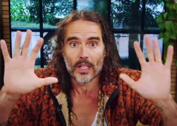 Russell Brand Comments on Katy Perry and Justin Trudeau Romance at Turning Point USA